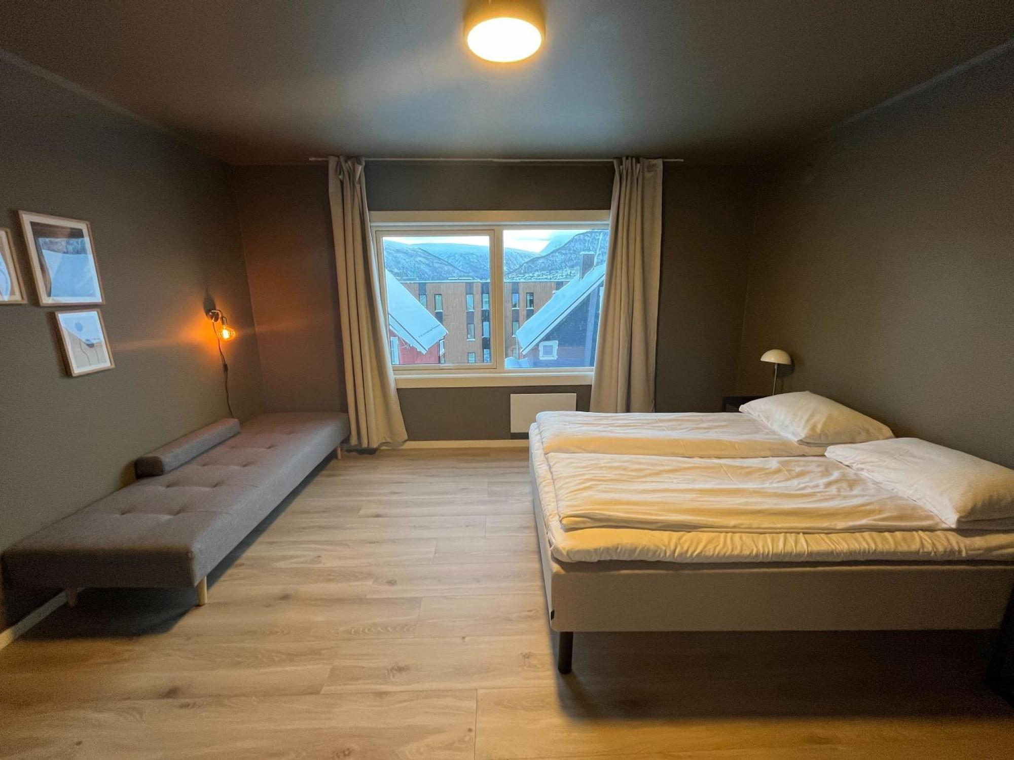 Enter Backpack Apartments Τρόμσο Εξωτερικό φωτογραφία